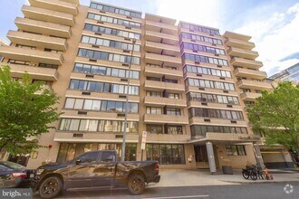 Building Photo - 1325 18th St NW