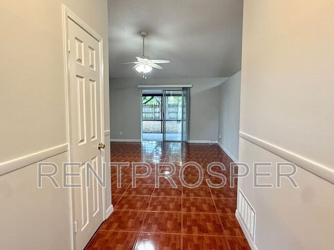 Photo - 2310 Pebble Ct House