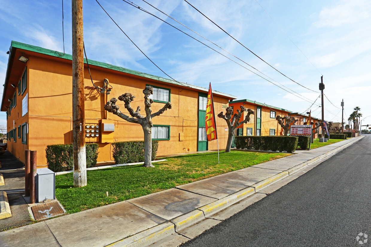 Primary Photo - Mountain View Apartments