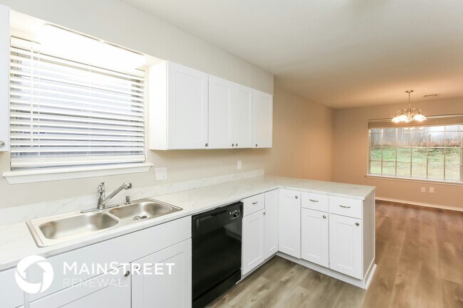 Foto del edificio - 1912 Willow Creek Rd