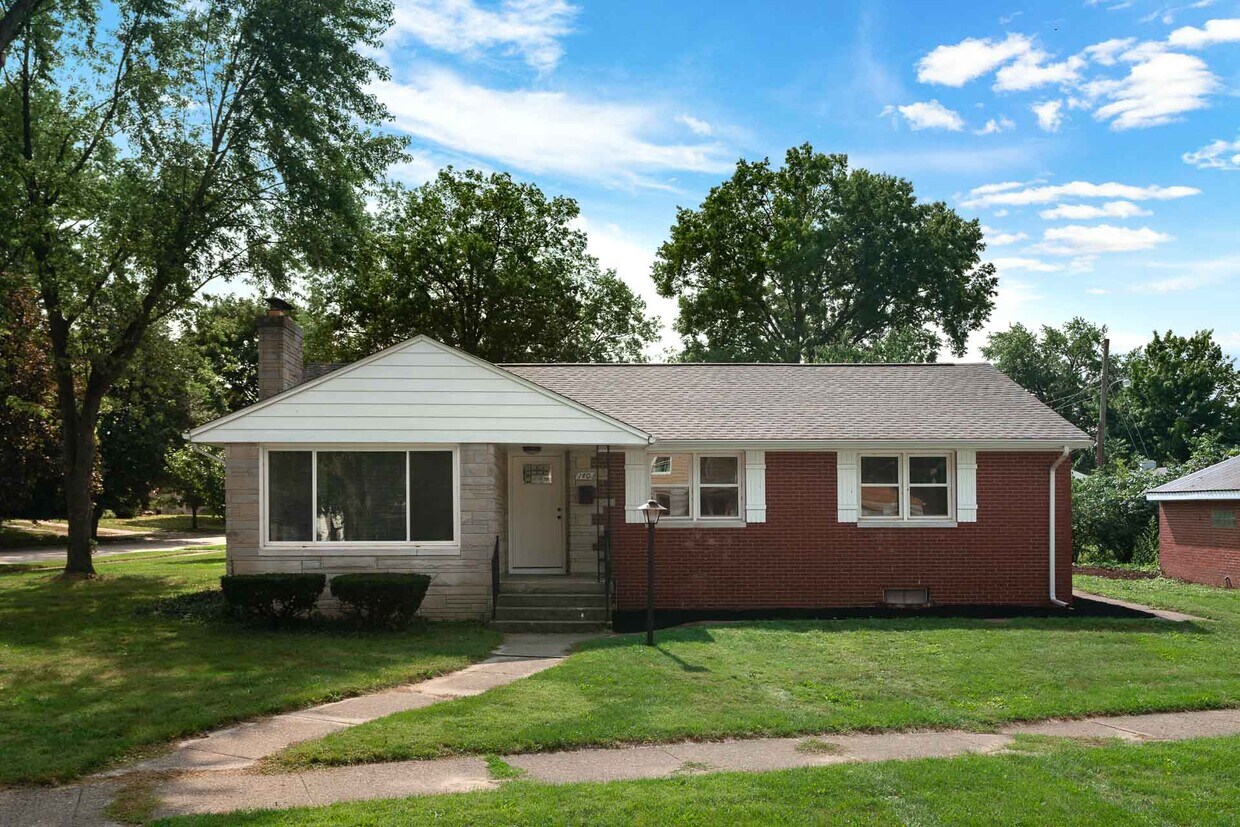 140 E Jennings Ave, South Bend, IN 46614 House Rental in South Bend