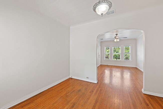 Foto del edificio - Huisache