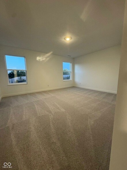 Foto del edificio - 15322 Farrington Rd