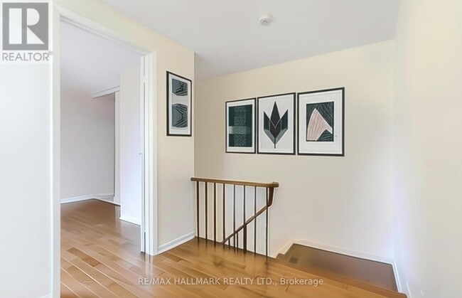 Building Photo - 50 Song Meadoway