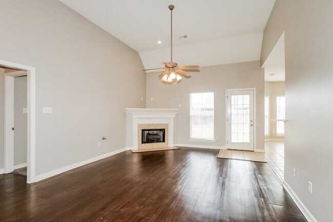 Foto del edificio - 5607 Antelope Cove