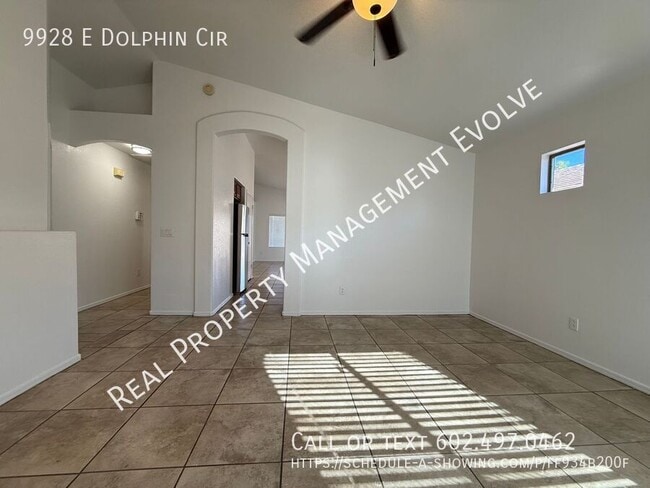 Building Photo - 9928 E Dolphin Cir