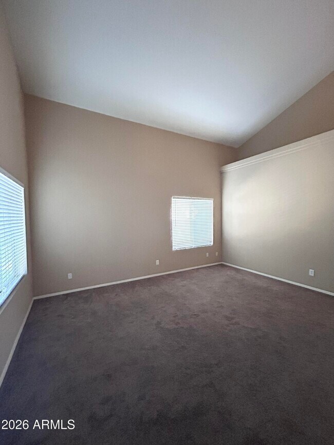 Building Photo - 3174 W Carlos Ln
