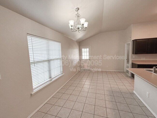 Foto del edificio - 9104 Quincy Ave