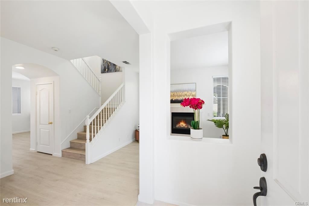Primary Photo - 3 br, 2.5 bath Condo - 201 Kensington Park...