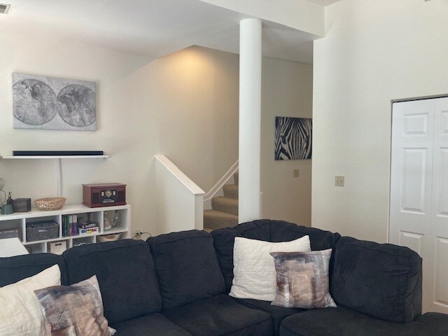 Building Photo - 2336 S 9th St