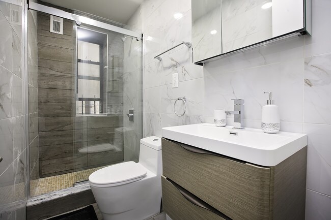 Building Photo - 200 W 145th St