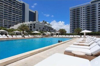 Building Photo - 2301 Collins Ave