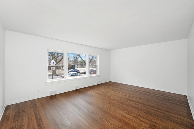 Foto del edificio - 7056 N Rockwell St