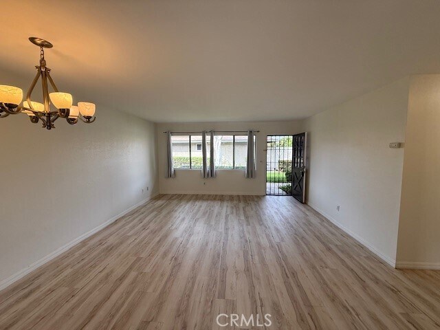 Foto principal - 8070 Worthy Dr