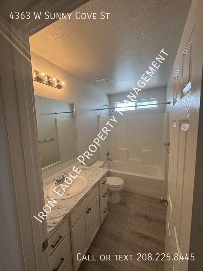 Building Photo - 4363 W Sunny Cove St