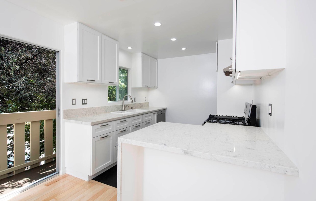 4111 Tujunga Ave, Studio City, CA 91604 Apartments in Studio City, CA