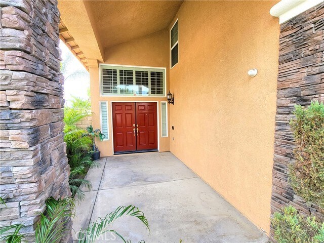 Building Photo - 3051 Portola St