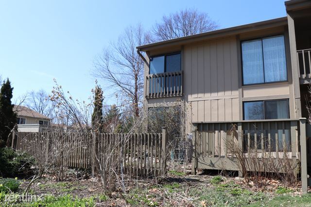 Building Photo - 3 br, 1 bath House - 705 Acadia Court