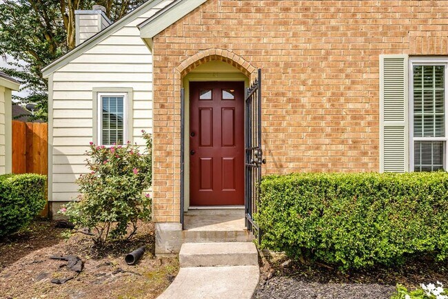 Foto del edificio - 16806 Doverwood Way