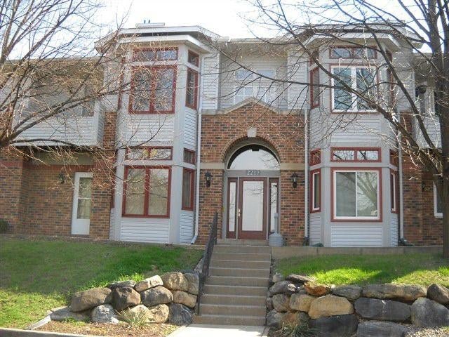 Primary Photo - 2217 Luann Ln. #3