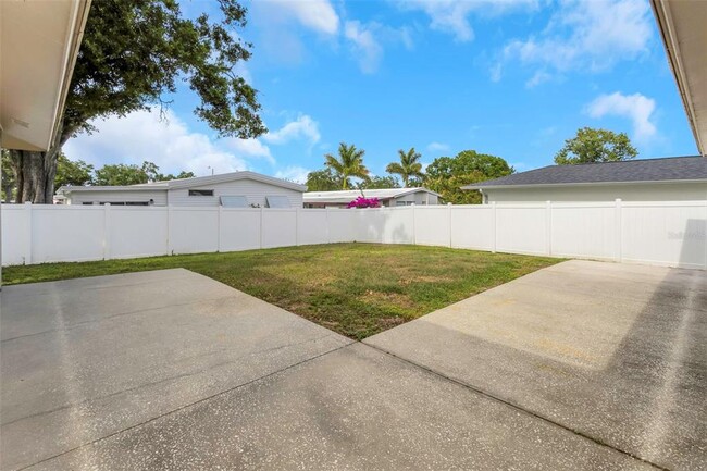 Foto del edificio - 105 Timberview Dr