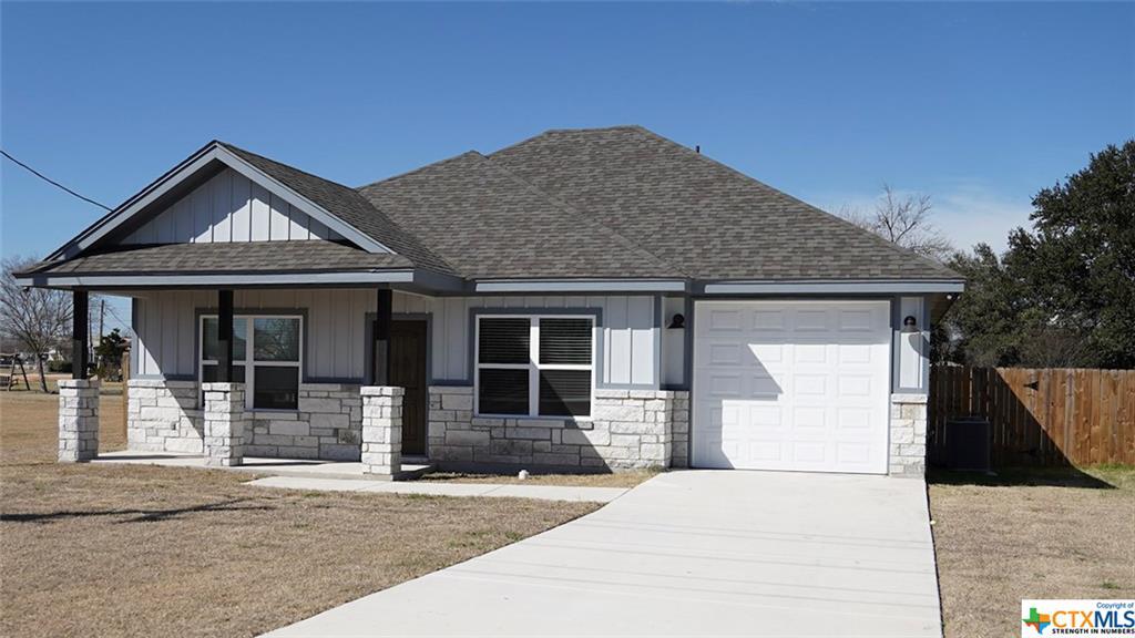 110 E Otto St, Marion, TX 78124 House Rental in Marion, TX