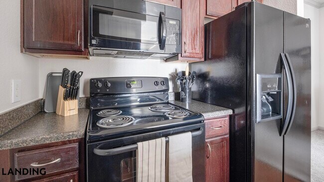 Building Photo - 15330 Liberty River Dr