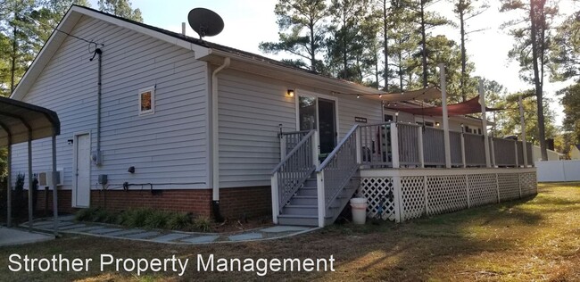 Building Photo - 3 br, 2.5 bath House - 4902 Simpson Drive