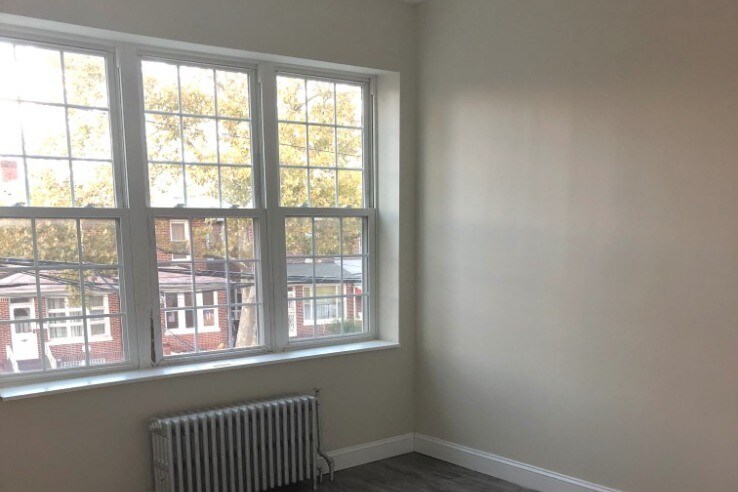 Foto principal - 4812 Foster Ave