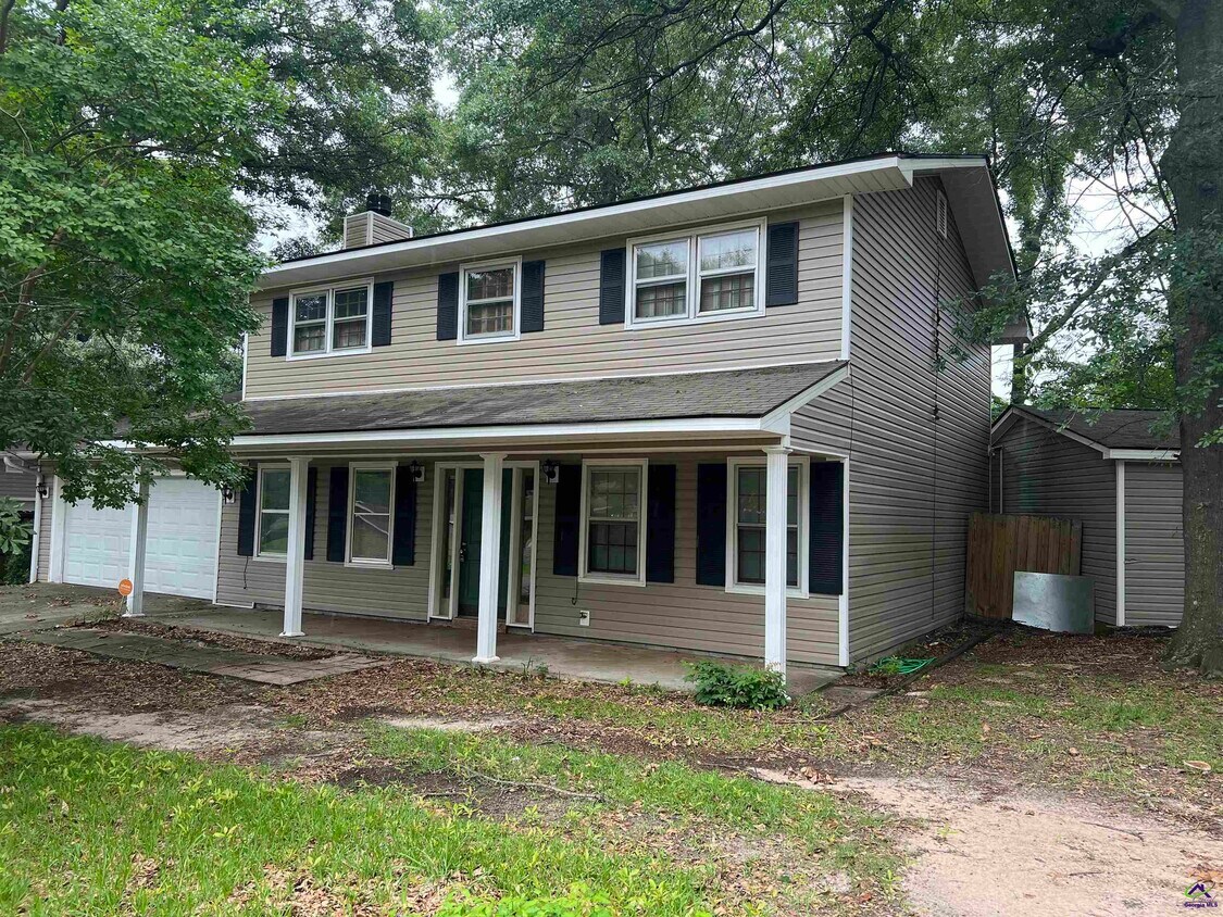 Primary Photo - 100 Grove Ln