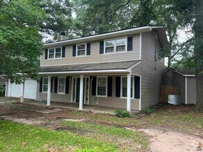 Building Photo - 100 Grove Ln