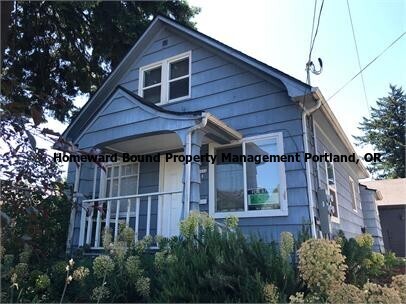 Building Photo - 1124 NE Roselawn St