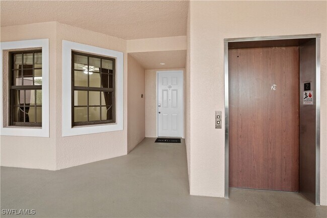 Foto del edificio - 24399 Baltic Avenue