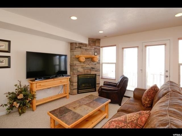 Building Photo - 5122 Moose Hollow Dr