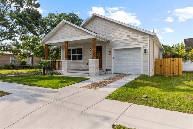 Building Photo - 2407 Harper St