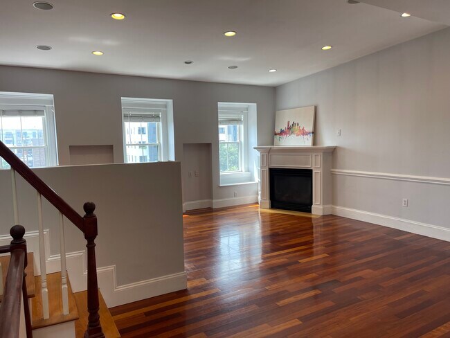 Foto del edificio - 116 W Broadway