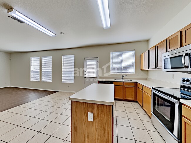 Building Photo - 226 Prato Brezza