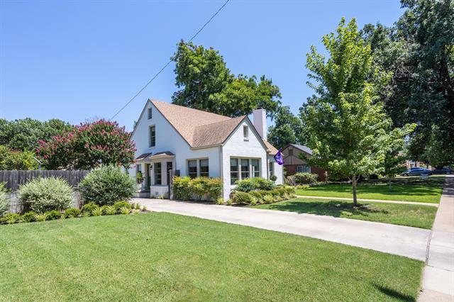 Foto principal - 3233 Greene Ave