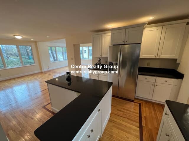 Building Photo - 184 Austin St