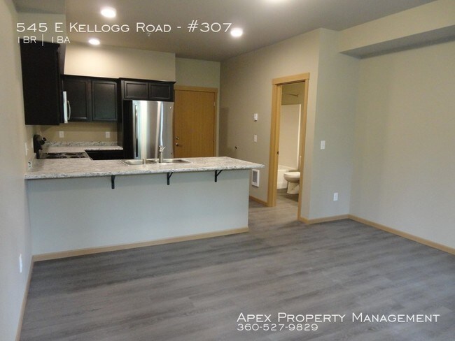 Building Photo - NORTH- Tremezzo North Apartments