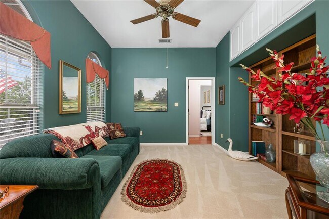 Building Photo - 391 Liberty Dr