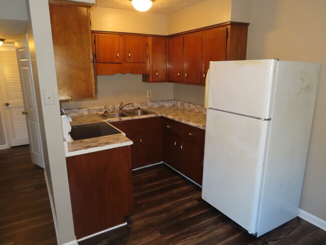 Foto del edificio - 146 Indiana Ave