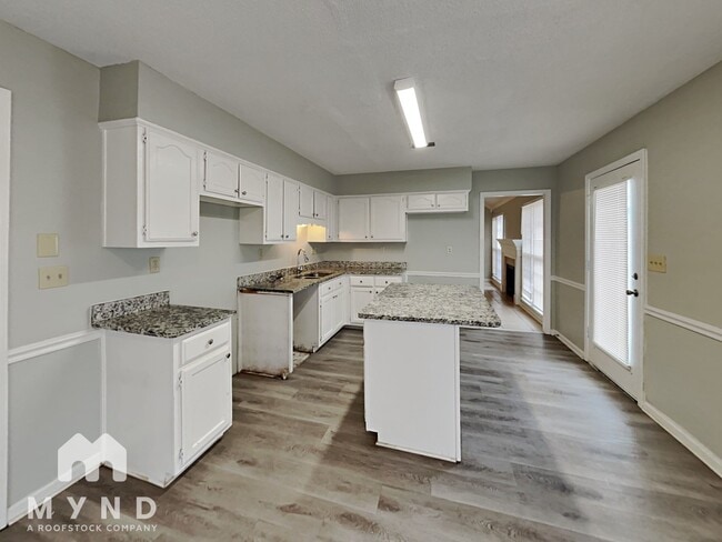 Building Photo - 7843 Freehold Dr