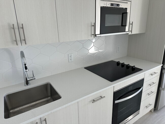 Photo du bâtiment - 809 Simcoe St N