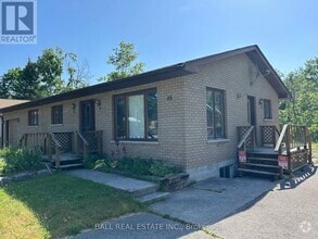 Building Photo - 46 Kennedy Dr