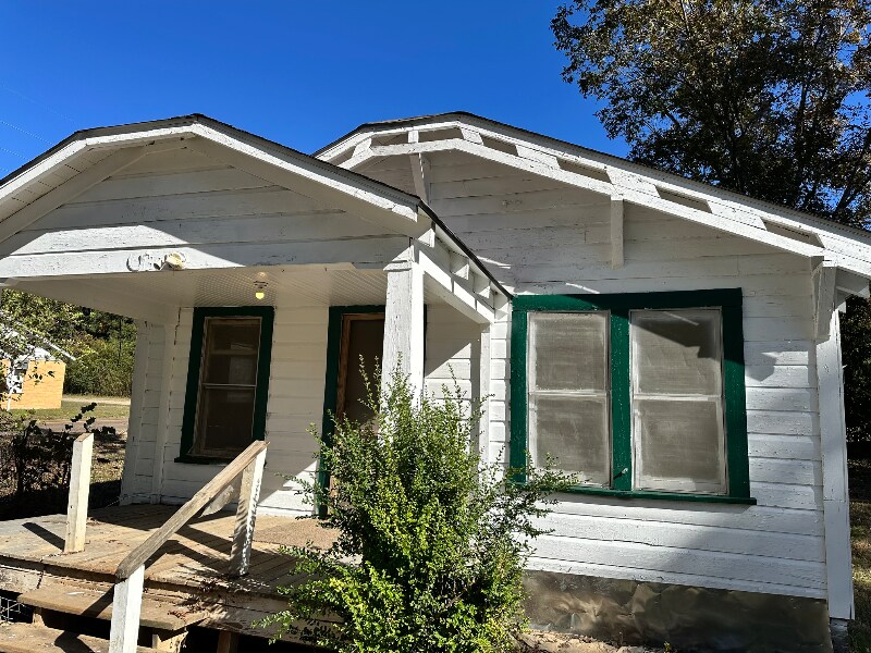 Foto principal - 1301 S State Line Ave