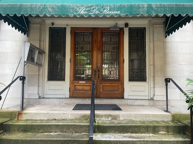 Foto del edificio - 24 E Liberty
