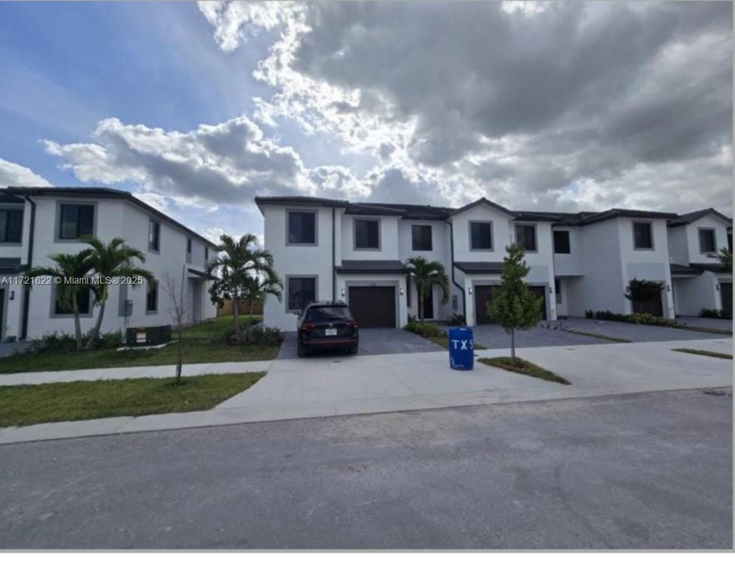 Foto principal - 19002 SW 344th Ter