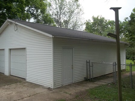 Foto del edificio - 1743 Stalhaber Rd 4BR/2BA (Hamilton)