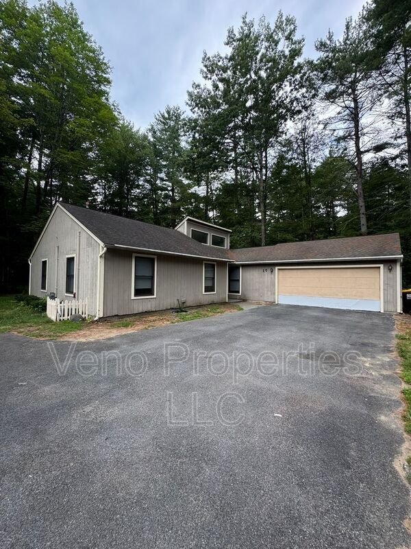Building Photo - 17 Sand Spurrey Rd